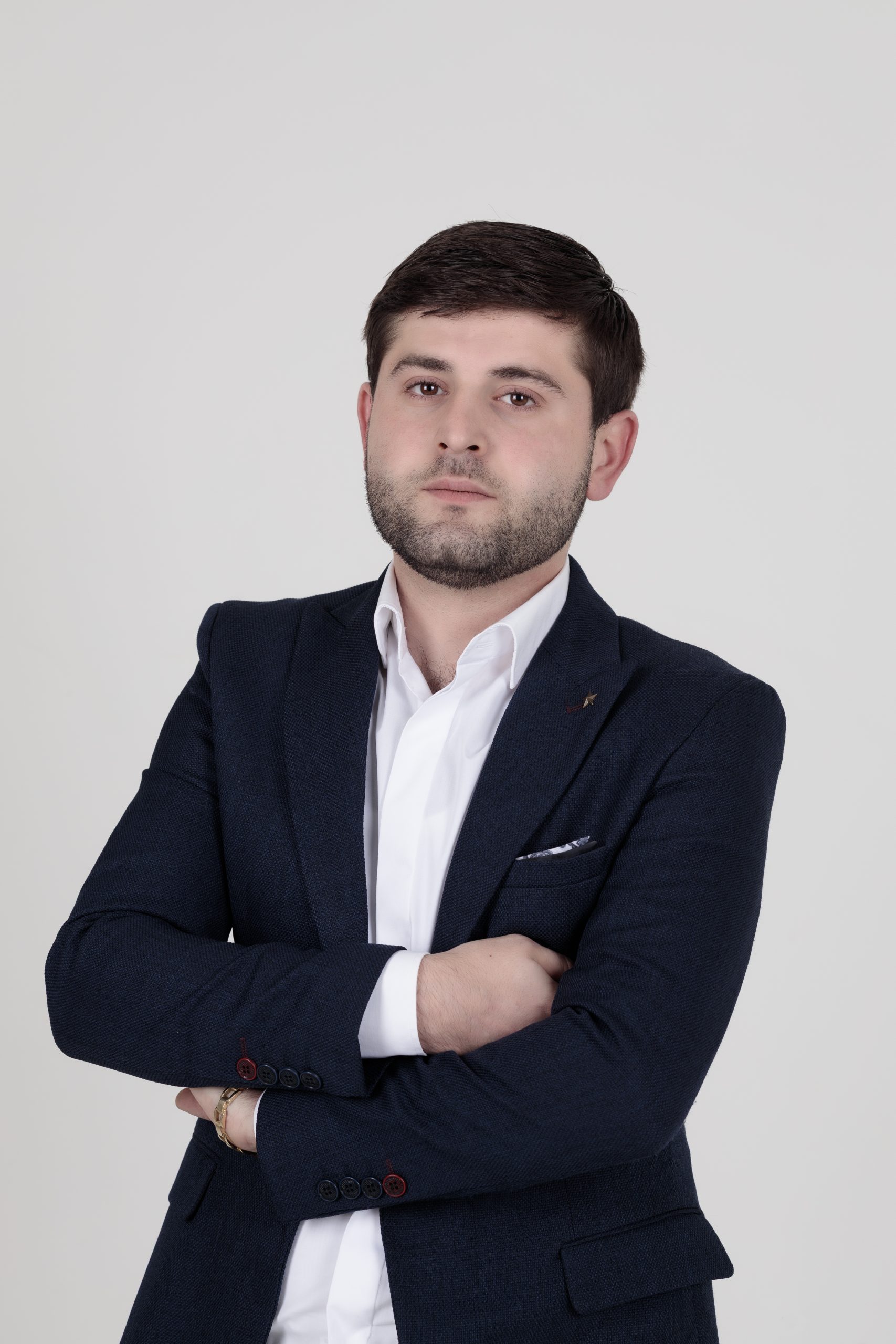 ManvelGevorgyan slider scaled